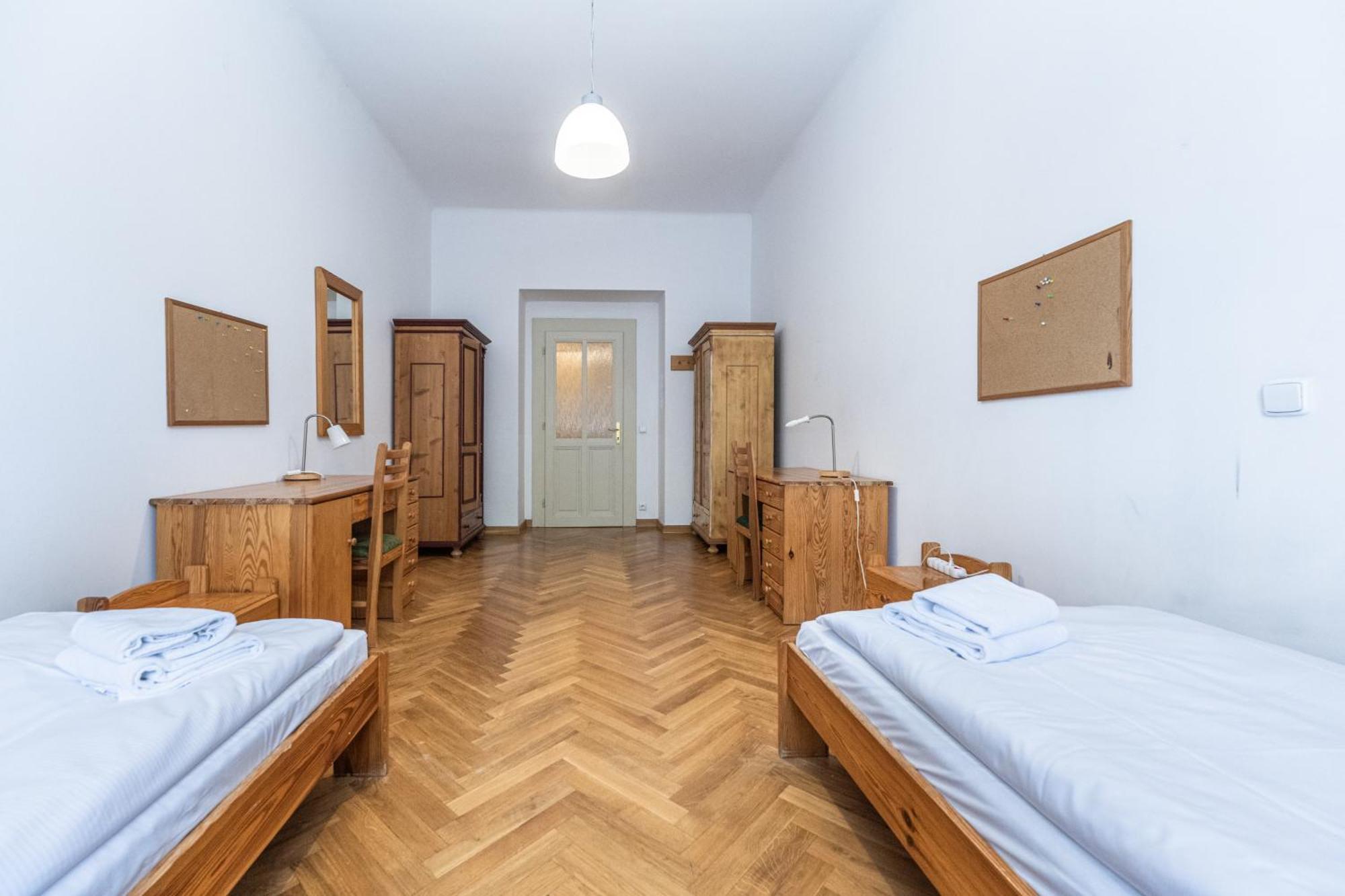 Jiriho Z Podebrad Apartments Prága Kültér fotó