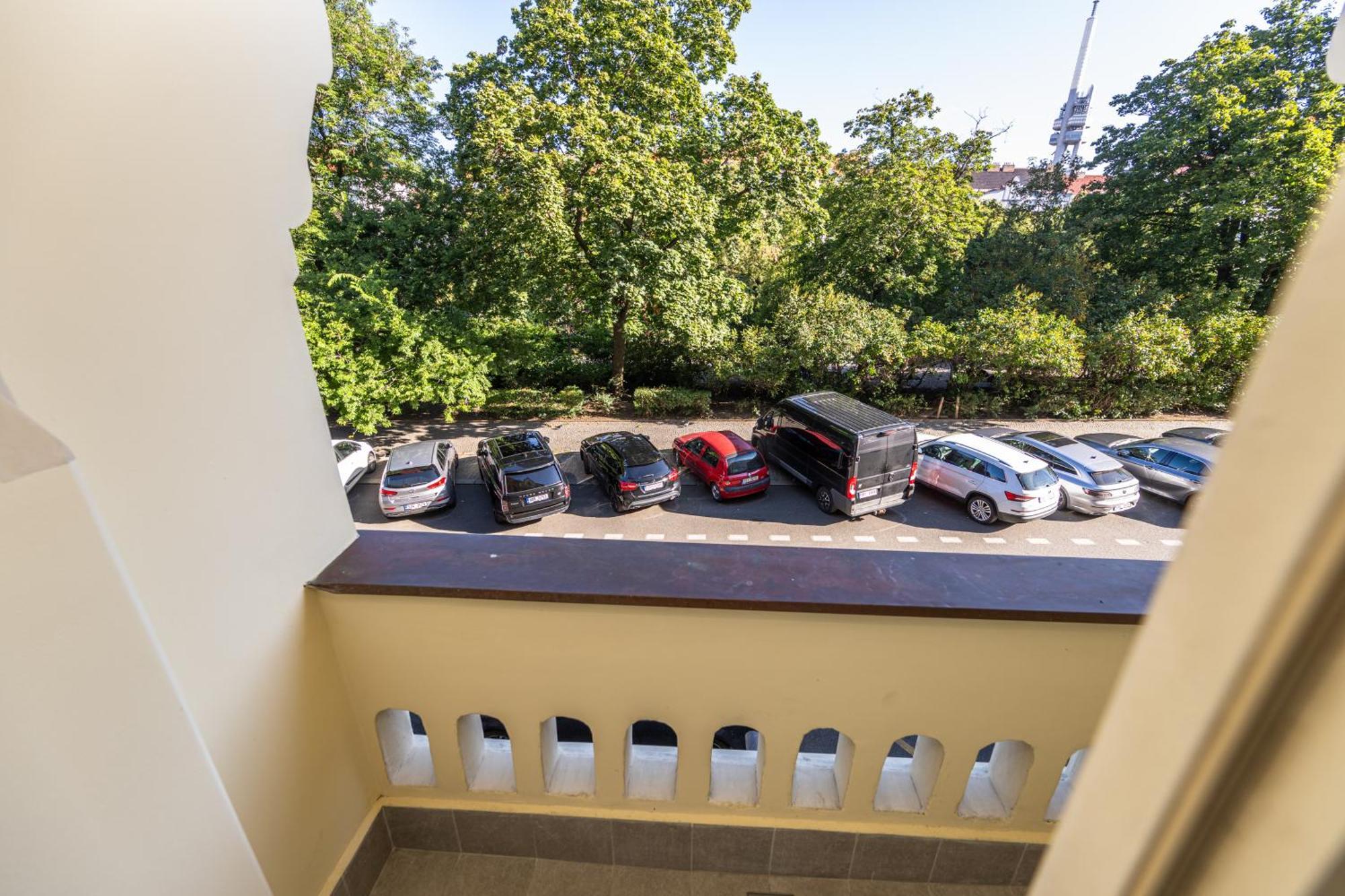 Jiriho Z Podebrad Apartments Prága Kültér fotó