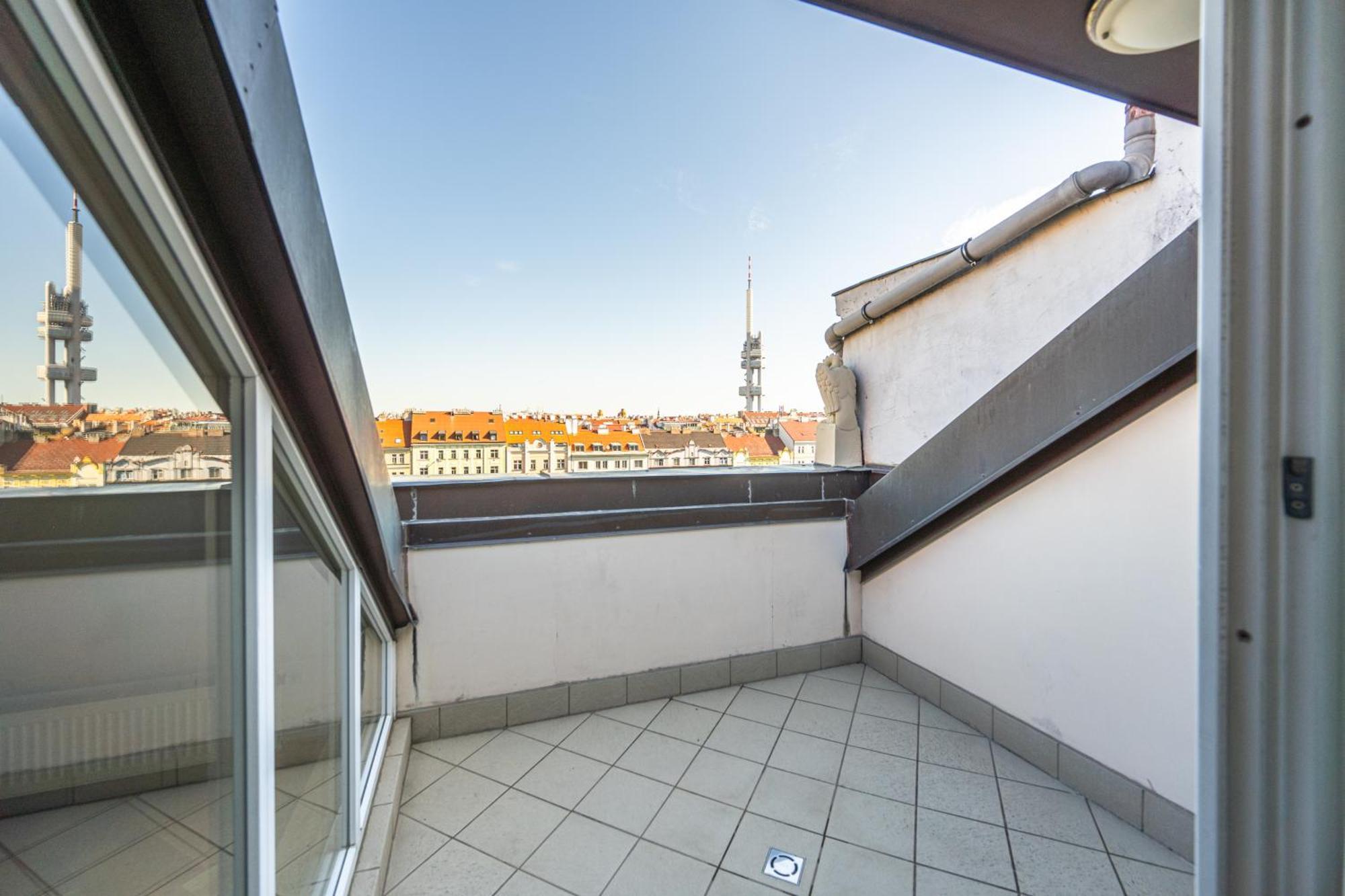 Jiriho Z Podebrad Apartments Prága Kültér fotó