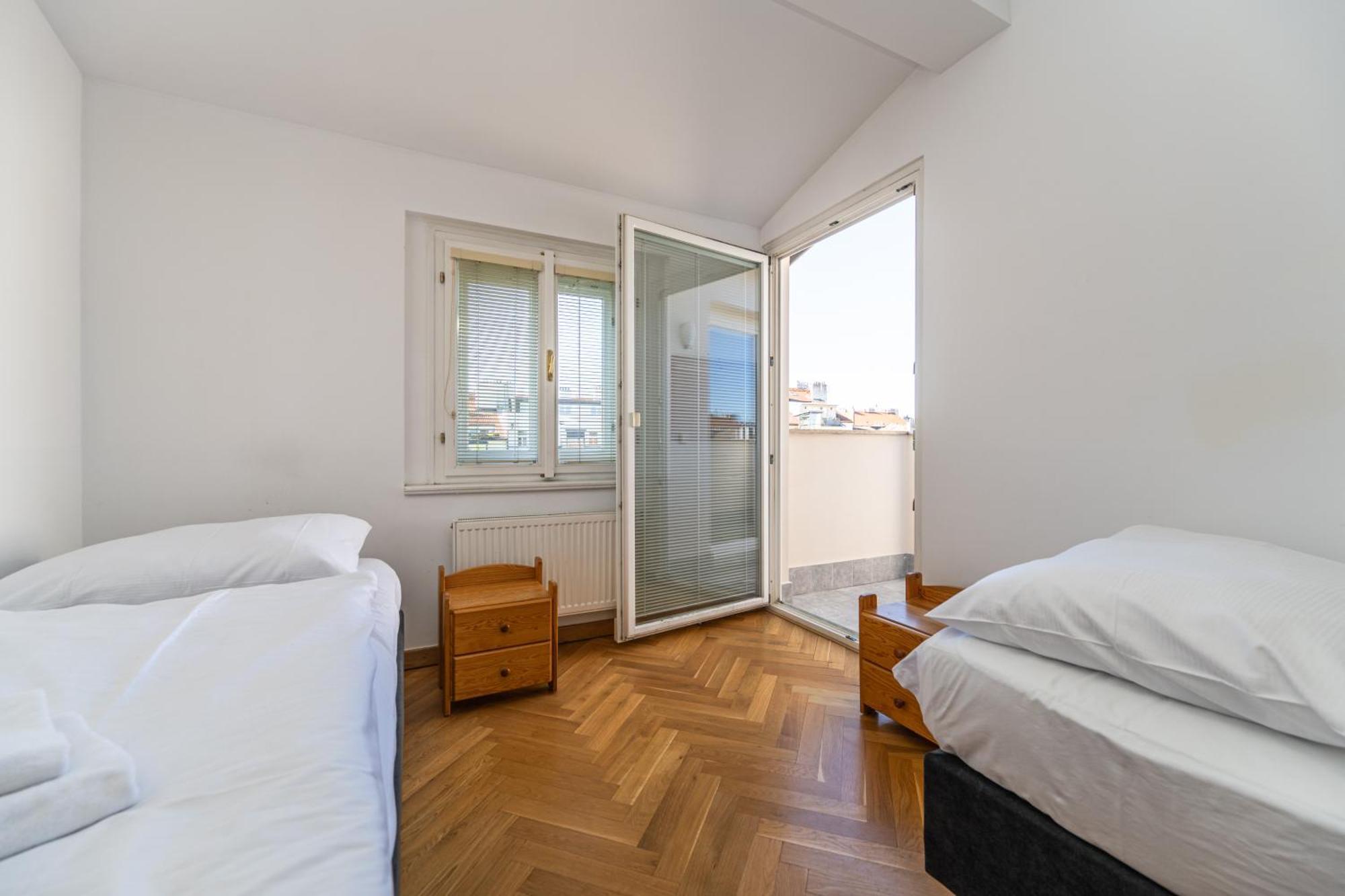 Jiriho Z Podebrad Apartments Prága Kültér fotó